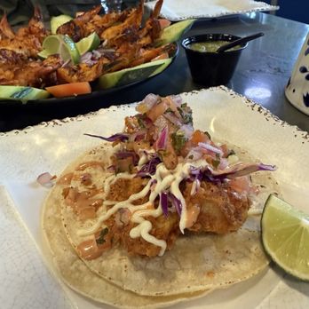 Las Islas Marias - Taco de pescado - Seafood Near Me - Hillsboro, Oregon