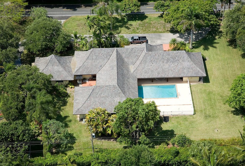 Slide of Sean Lilly Al Springer Roofing