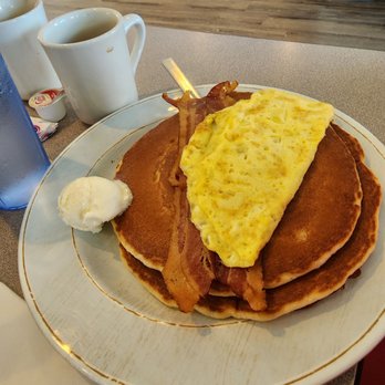 Kuhio Grille - Breakfast Combo - Hawaiian Near Me - Hilo, Hawaii Kuhio Grille - Breakfast Combo - Hawaiian Near Me - Hilo, Hawaii