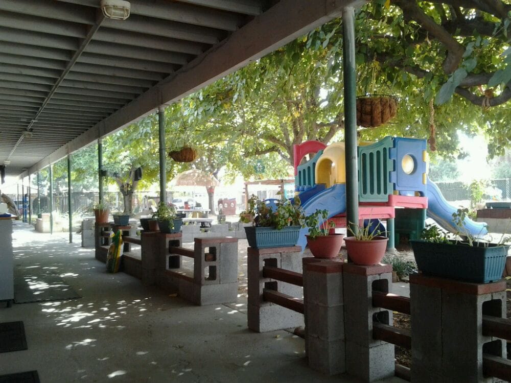 Best Friends Children's Center - childcare center in Bakersfield, CA