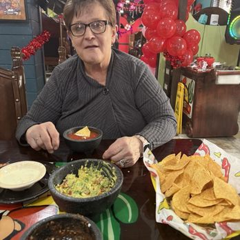 El Rinconcito - Chips, Salsa, Queso and the best fresh Guacamole! Mmmmmmmmmm! - Desserts Near Me - Delphi, Indiana