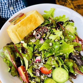 Blue Dot Cafe and Coffee Bar - Mediterranean Salad - Breakfast & Brunch Near Me - Alameda, California