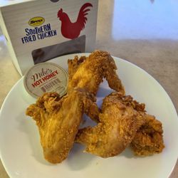 Spinx - 3 PC Whole Wings for $3.99