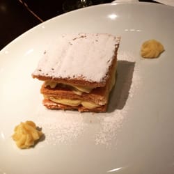 Bah Restaurante - Fechando a noite: mil folhas clássico. Delicia!