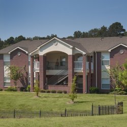 The Lakes At Hurricane Creek Apartments