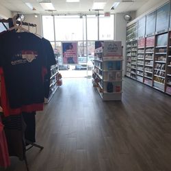 GNC - Interior