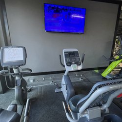 Fitness 1440 - Buford - TVs pics are gone