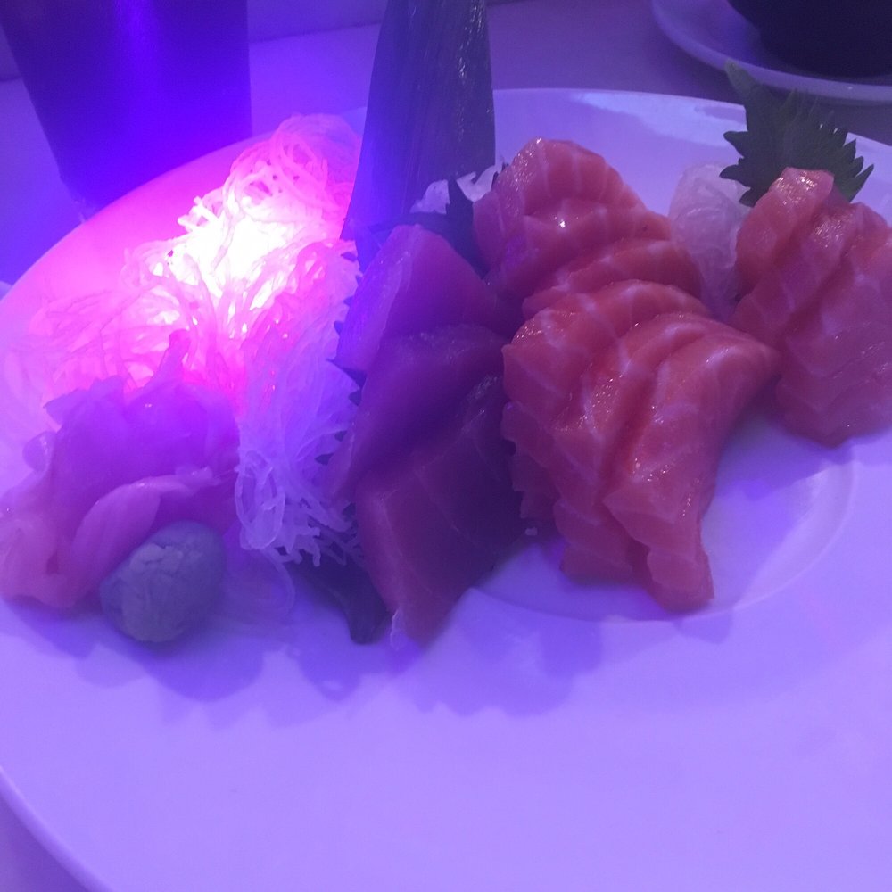 Kamiya 86 - Sashimi tuna and salmon - Sushi Bars Near Me - Jacksonville Beach, Florida Kamiya 86 - Sashimi tuna and salmon - Sushi Bars Near Me - Jacksonville Beach, Florida