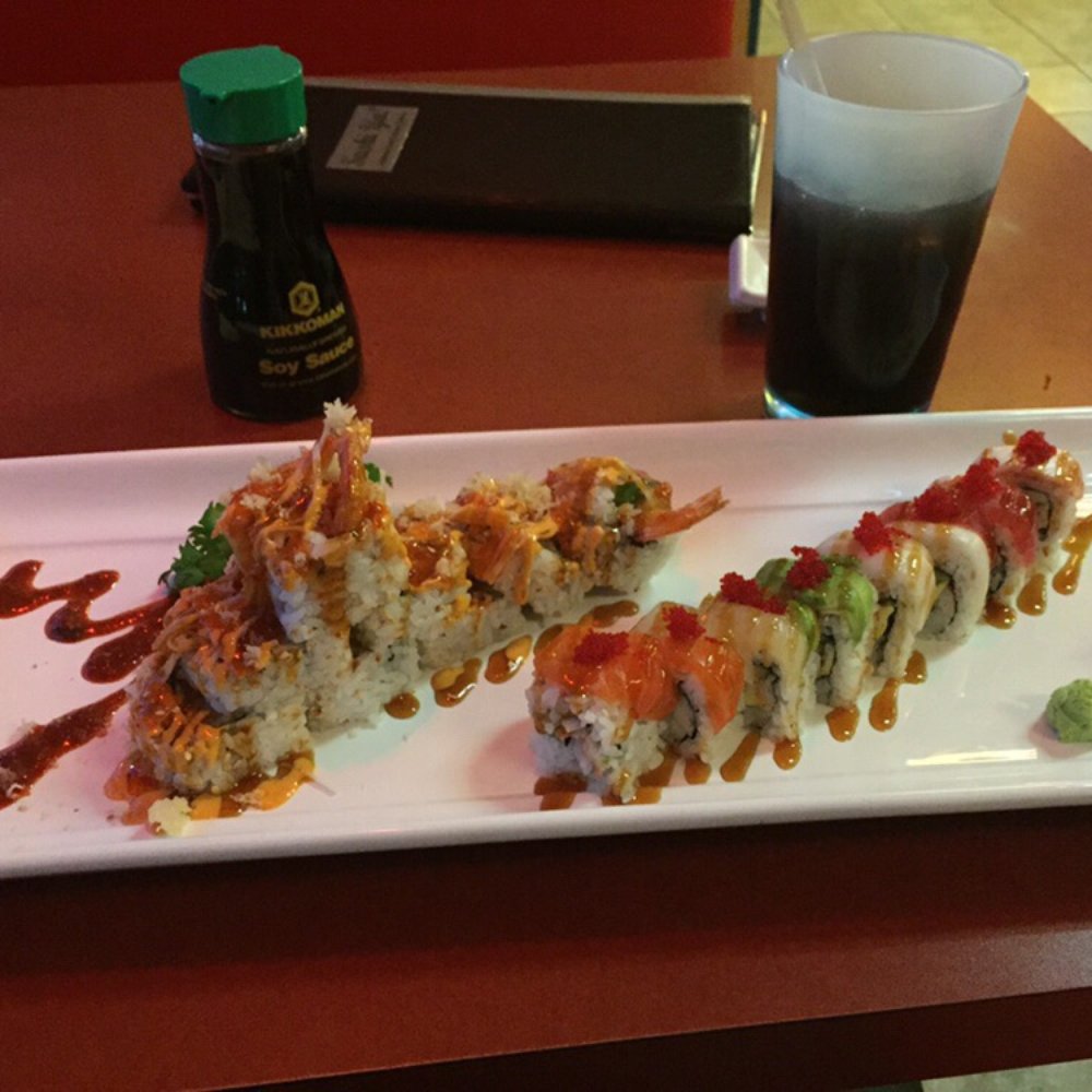 Wow dynamite roll and rainbow Wow dynamite roll and rainbow
