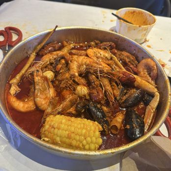 Crab N Spice - AYCE SEAFOODBOIL - Seafood Near Me - Carson, California