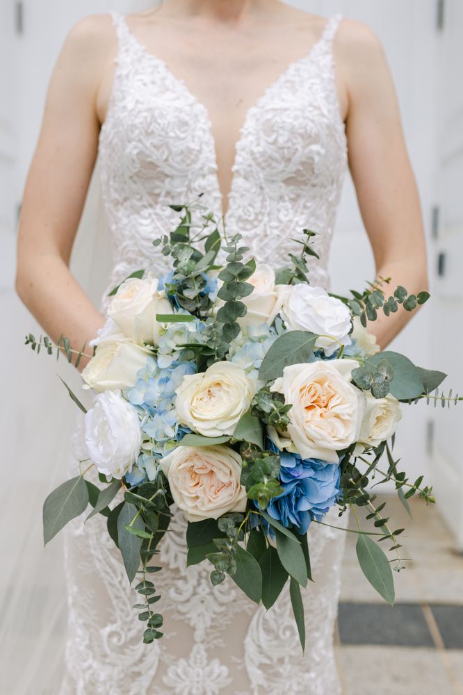 BLOSSOM AND BASKET BOUTIQUE Updated September 2024 45 Photos & 25