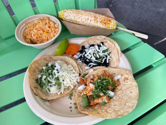 Chela’s Restaurant & Taqueria by null