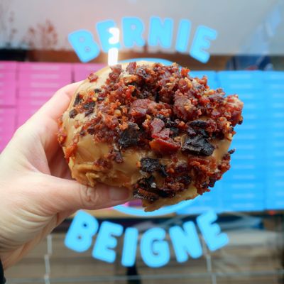 Bernie Beigne by null