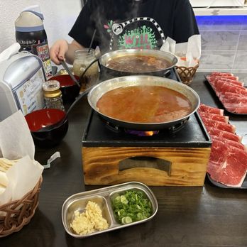 Solo Hot Pot - Sichuan Hot Pot 四川麻辣锅Tom Yum Hot Pot 冬阴功锅 - Asian Fusion Near Me - Diamond Bar, California Solo Hot Pot - Sichuan Hot Pot 四川麻辣锅Tom Yum Hot Pot 冬阴功锅 - Asian Fusion Near Me - Diamond Bar, California