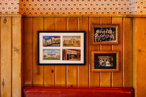 Hamburg Inn No. 2 by null