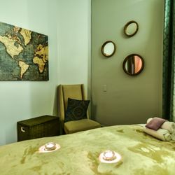 Avivage Massage - One of our unique tranquil studios.