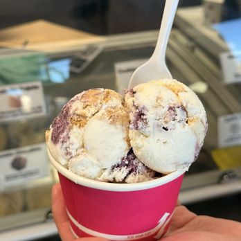 Yumi Yogurt - Ice Cream & Frozen Yogurt Near Me - San Mateo, California Yumi Yogurt - Ice Cream & Frozen Yogurt Near Me - San Mateo, California