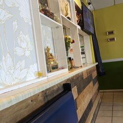 Simply Thai Restaurant - Art deco