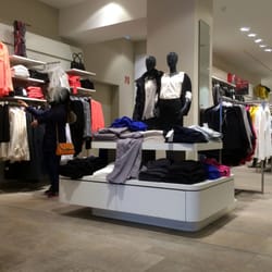 s.Oliver Store
