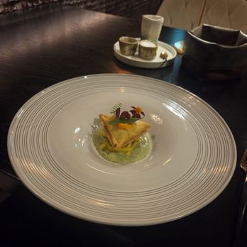 Restaurant De Luytervelde - Modern European Near Me - Eindhoven, New Brunswick