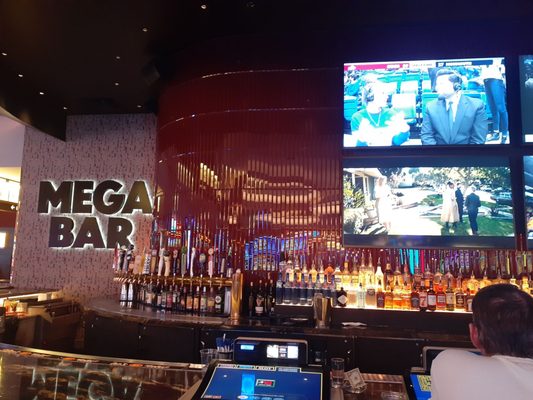 Mega Bar by null