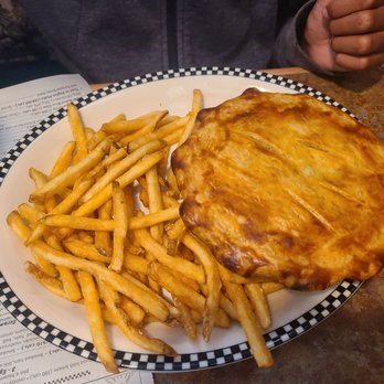 Black Bear Diner Palmdale - Pot pie bigger than my sons head - Diners Near Me - Palmdale, California Black Bear Diner Palmdale - Pot pie bigger than my sons head - Diners Near Me - Palmdale, California