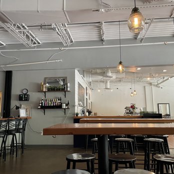 Roots Cafe - Indoor bar - Breakfast & Brunch Near Me - West McLean, Virginia