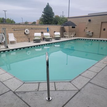 Hotel Káterina - Pool - Hotels Near Me - Chico, California Hotel Káterina - Pool - Hotels Near Me - Chico, California