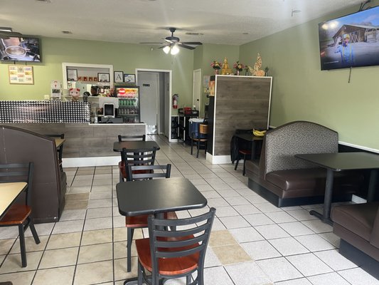 Miss Thai & Ramen Noodles Café by null