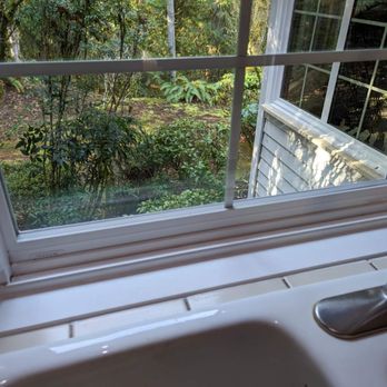 LG Painting - Challenge of Painting Kitchen Sink Splash handled. - Painters Near Me