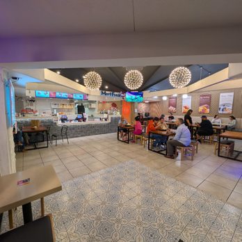 Meet Fresh - Interior - Desserts Near Me - West Covina, California