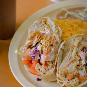 El Famous Burrito - Mexican Near Me - Glendale Heights, Illinois El Famous Burrito - Mexican Near Me - Glendale Heights, Illinois