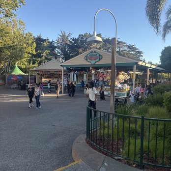 Six Flags Discovery Kingdom - Six Flags Vallejo. - Amusement Parks Near Me - Vallejo, California