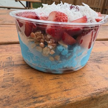 Beach Bowls - Wave Rider Açaí Bowl - Coffee & Tea Near Me - Beaufort, North Carolina Beach Bowls - Wave Rider Açaí Bowl - Coffee & Tea Near Me - Beaufort, North Carolina