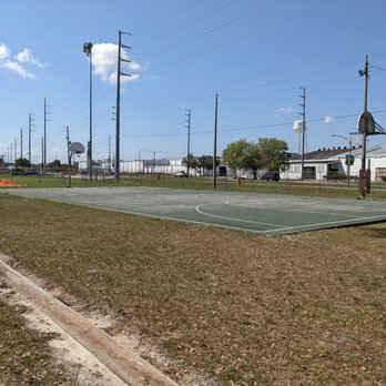 Southside Umatilla Community Center - Southside Ball Park, Umatilla - Baseball Fields Near Me - Umatilla, Florida Southside Umatilla Community Center - Southside Ball Park, Umatilla - Baseball Fields Near Me - Umatilla, Florida
