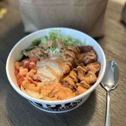 Tap In To Go - TapInToGo Chicken Grill Bowl with yellow rice and veggies
