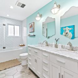 Jake Bergeron - eXp Realty - Stunning bath