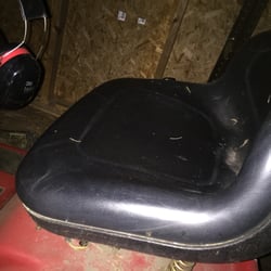 Brian's Lawnmower & Saws Sales & Service - Rider