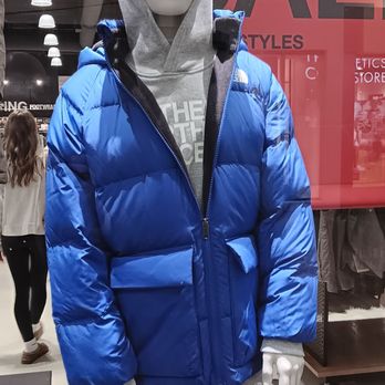 The North Face Stonebriar Centre - Coat - Shoe Stores Near Me - Frisco, Texas The North Face Stonebriar Centre - Coat - Shoe Stores Near Me - Frisco, Texas