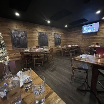 Whiskey Barrel - American Near Me - Stratford, Connecticut Whiskey Barrel - American Near Me - Stratford, Connecticut
