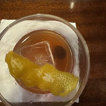 Kip's Irish Pub - Kips Old Fashioned - Irish Near Me - St Louis Park, Minnesota