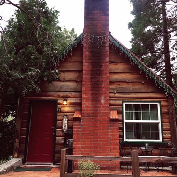 Arrowhead Pine Rose Cabins - Our sweet pine rose cottage - Venues & Event Spaces Near Me - Twin Peaks, California