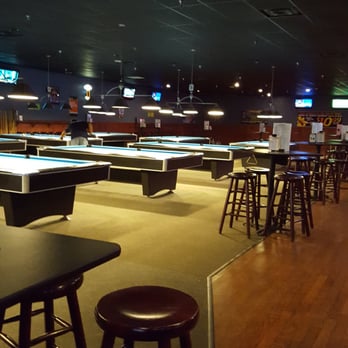 Sidelines Sports Grill - Pool tables - Sports Bars Near Me - Saint Cloud, Florida
