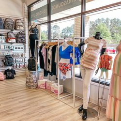 Little Miracles Imaging - Maternity Fashion