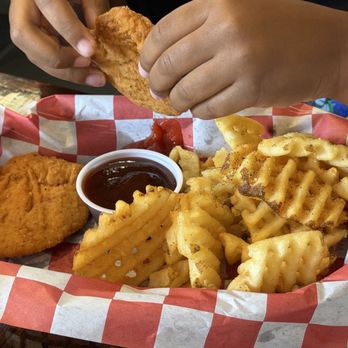 Smash Masters - Kid's Tenders and waffle fries - Burgers Near Me - Zebulon, North Carolina Smash Masters - Kid's Tenders and waffle fries - Burgers Near Me - Zebulon, North Carolina