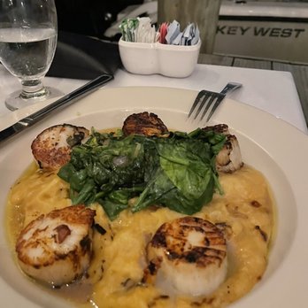 Anchor Down Dockside - Seafood Near Me - Seaford, New York