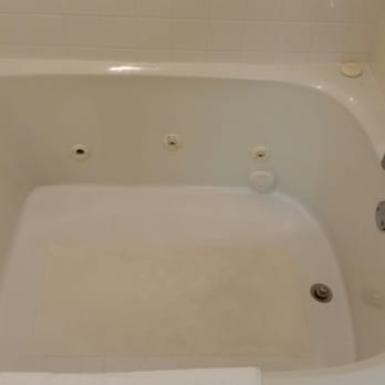 Quality Inn - Tub is stained and has old soap as well as soap scum on the jets - Hotels Near Me - Port Clinton, Ohio Quality Inn - Tub is stained and has old soap as well as soap scum on the jets - Hotels Near Me - Port Clinton, Ohio