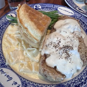 Founding Farmers DC - Country Fried Chicken & Waffle - American Near Me - Washington, DC, District of Columbia