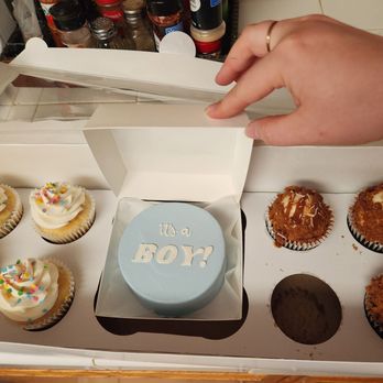 Whiskful Thinking Cakes - Custom Cakes Near Me - Las Vegas, Nevada Whiskful Thinking Cakes - Custom Cakes Near Me - Las Vegas, Nevada