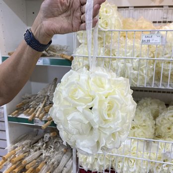 Chan's Silk Flower - Flowers & Gifts Near Me - Miami, Florida
